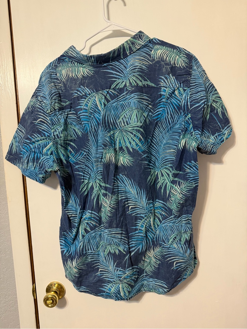 American Eagle Outfitters Blue & Teal Palm Print Camp Shirt - Picture 3 of 3